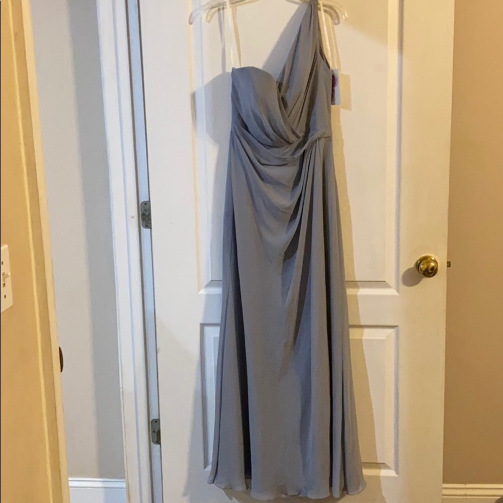 NWT One Shoulder Gray Jim Hjelm Formal Gown